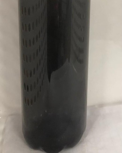 Botella negra con tapa con manija (Garrt17)